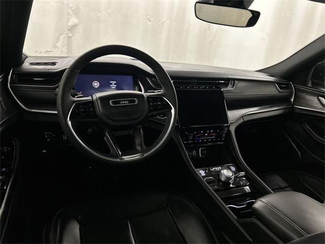Photo of 2023 Baltic Gray Metallic Clearcoat Jeep Grand Cherokee