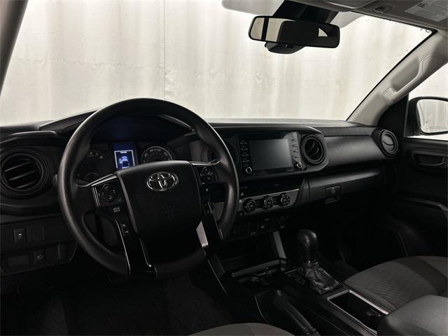 Photo of 2021 Super White Toyota Tacoma