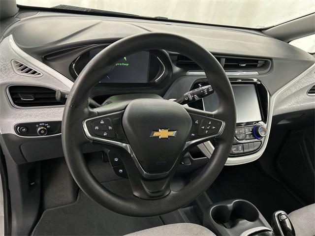Photo of 2018 Summit White Chevrolet Bolt EV