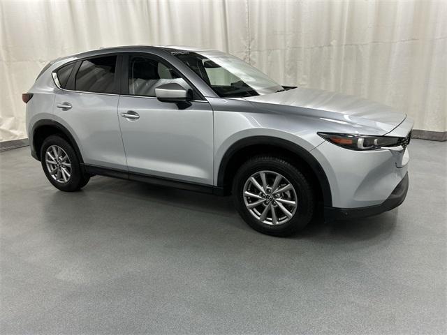 Photo of 2023 Sonic Silver Metallic Mazda CX-5