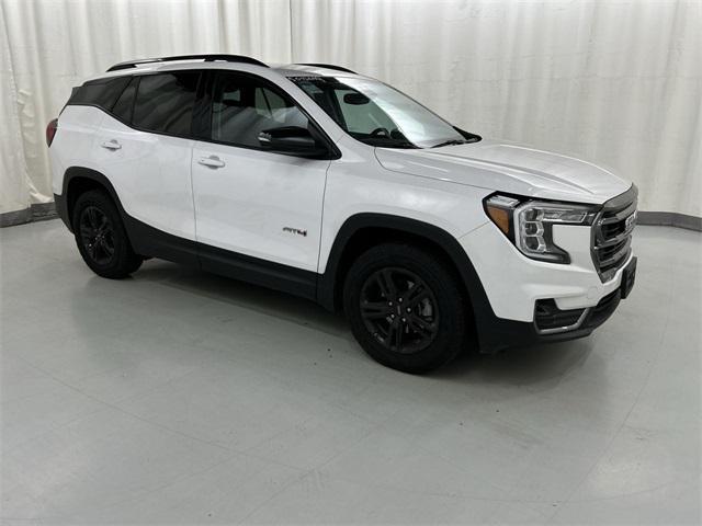 2023 GMC Terrain