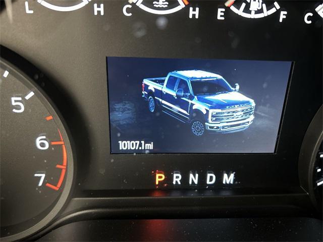Photo of 2023 Oxford White Ford F-350