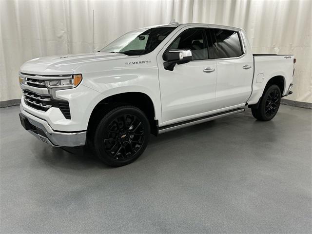 Photo of 2025 Summit White Chevrolet Silverado 1500