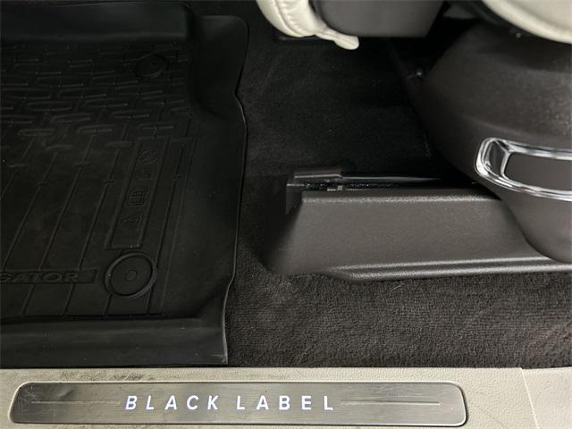 Photo of 2020 Infinite Black Lincoln Navigator