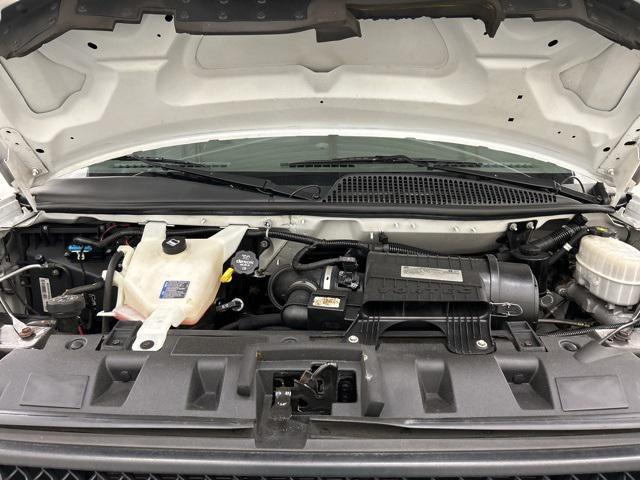 Photo of 2019 Summit White Chevrolet Express 2500