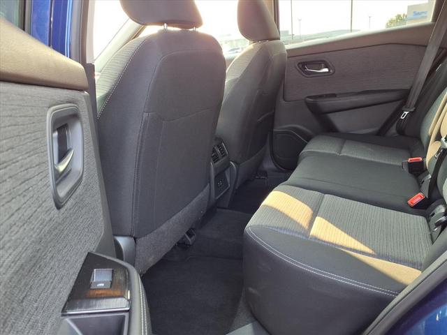 Photo of 2023 Blue Nissan Rogue