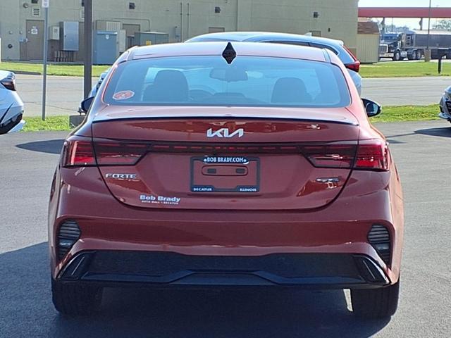 Photo of 2023 Orange Kia Forte