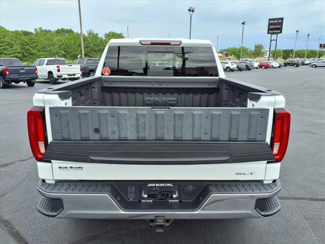 Photo of 2019 White GMC Sierra 1500