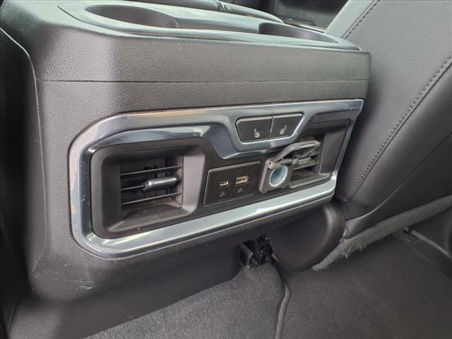 Photo of 2019 White GMC Sierra 1500