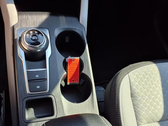 Photo of 2024 Silver Ford Escape