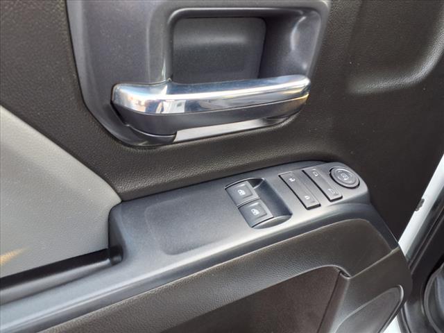 Photo of 2019 White GMC Sierra 2500