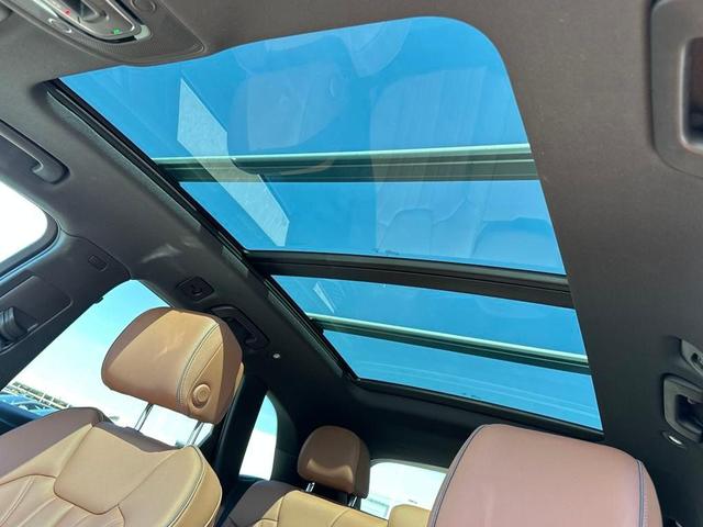 Photo of 2024 Mythos Black Metallic Audi Q5