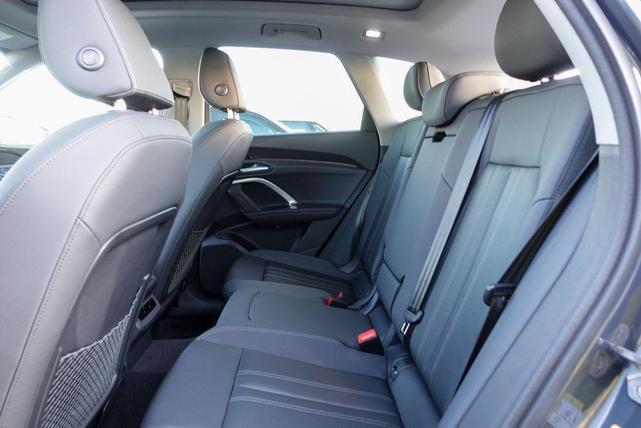 Photo of 2025 Tambora Flame Audi Q5