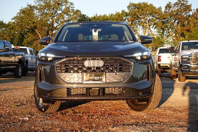 Photo of 2025 Tambora Flame Audi Q5