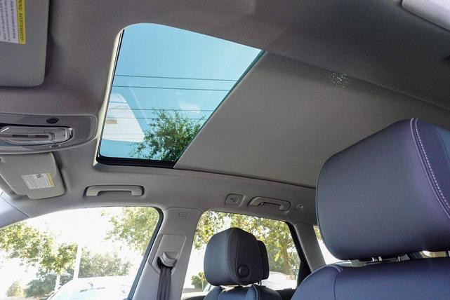 Photo of 2025 Florett Silver Metallic Audi Q5