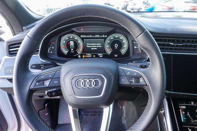 Photo of 2025 Glacier White Metallic Audi Q7