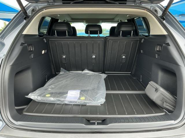 Photo of 2024 Polymetal Gray Metallic Mazda CX-50