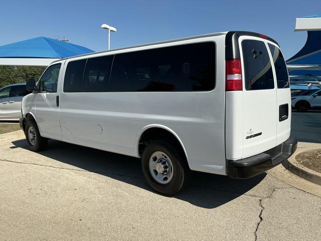 Photo of 2024 Summit White Chevrolet Express 3500
