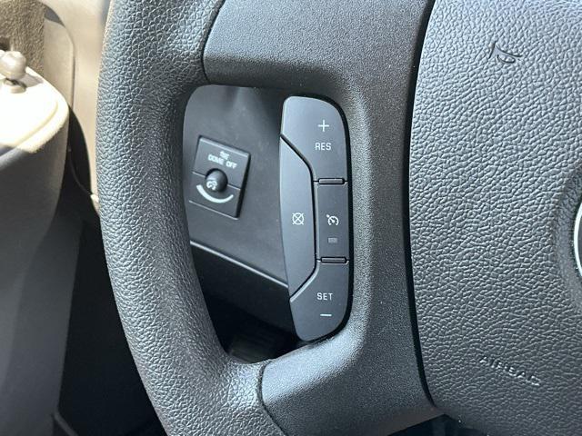 Photo of 2024 Summit White Chevrolet Express 3500