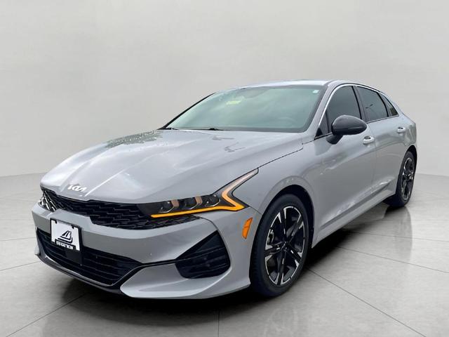 Photo of 2023 Wolf Gray Kia K5
