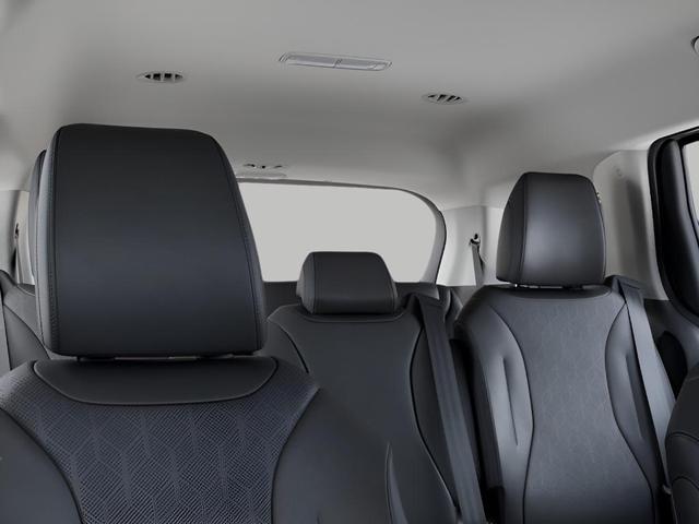 Photo of 2026 Silver Kia Carnival Hybrid