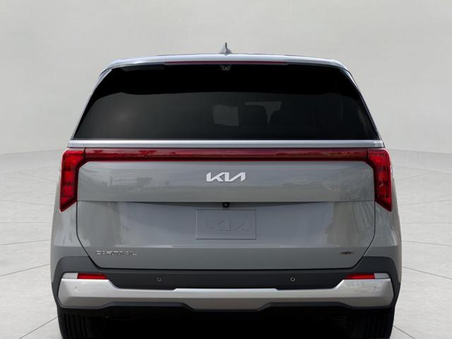 Photo of 2026 Silver Kia Carnival Hybrid