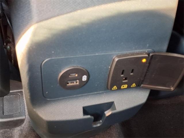 Photo of 2024 Blue Metallic Ford Maverick