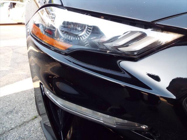 Photo of 2019 Black Ford Mustang