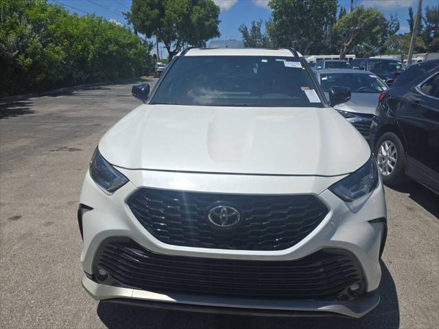 2022 Toyota Highlander Hybrid