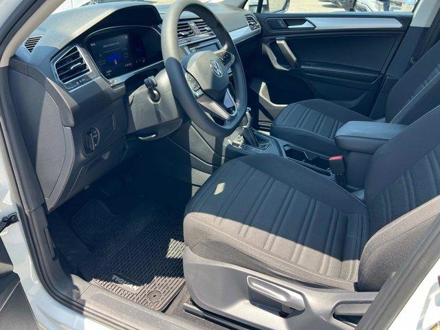 Photo of 2022 Pure White Volkswagen Tiguan