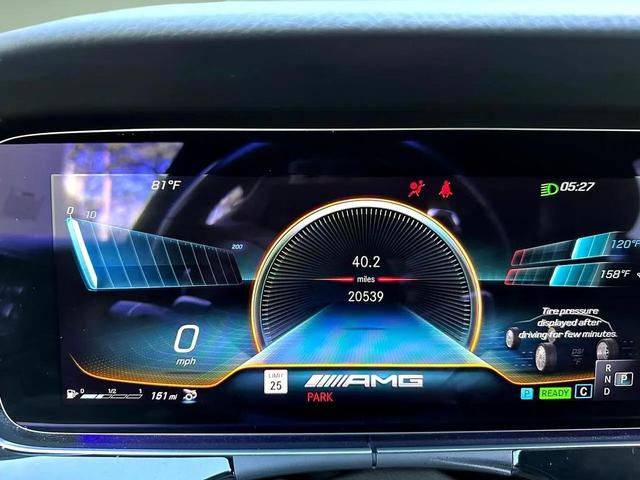 Photo of 2022 Black Mercedes-Benz AMG GT 43