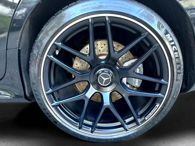 Photo of 2022 Black Mercedes-Benz AMG GT 43