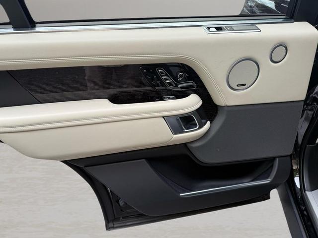 Photo of 2020 Black Land Rover Range Rover