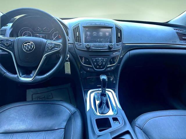 Photo of 2016 White Buick Regal