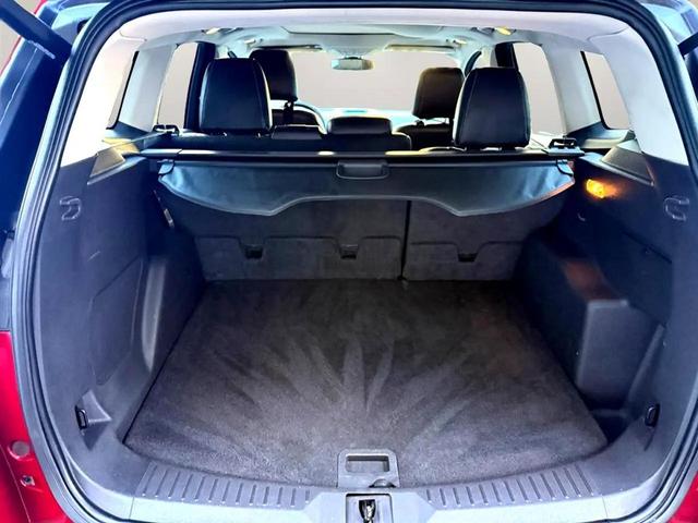 Photo of 2013 Burgundy Ford Escape