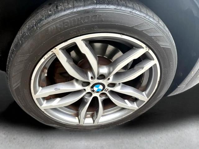 Photo of 2016 Black BMW X4