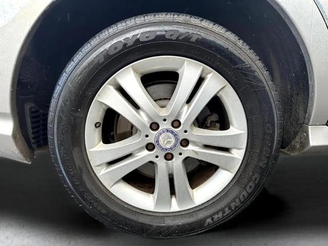 Photo of 2008 Silver Mercedes-Benz R-Class