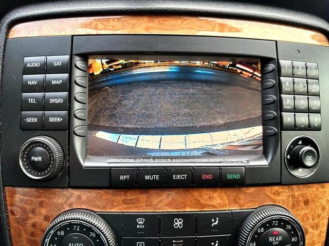 Photo of 2008 Silver Mercedes-Benz R-Class