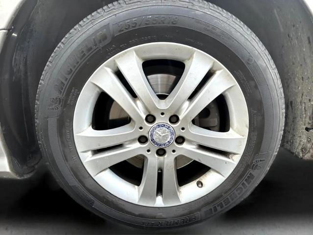 Photo of 2008 Silver Mercedes-Benz R-Class