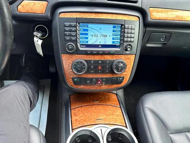 Photo of 2008 Silver Mercedes-Benz R-Class