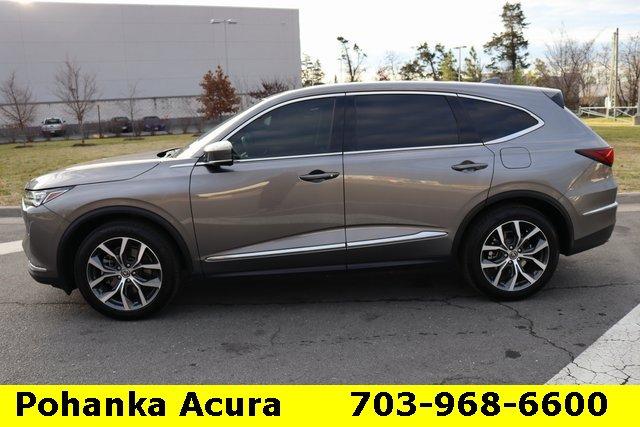 Photo of 2022 Majestic Black Pearl Acura MDX