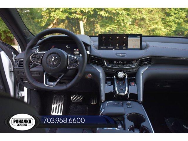 Photo of 2025 Platinum White Pearl Acura TLX