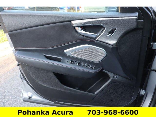 Photo of 2023 Lunar Silver Metallic Acura RDX
