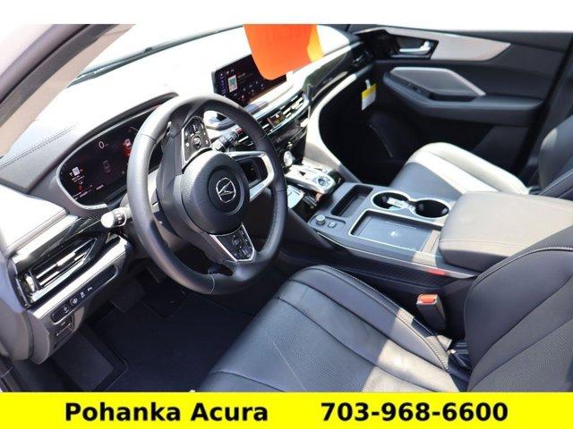 Photo of 2025 Platinum White Acura MDX