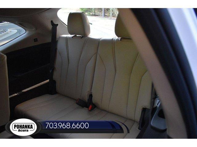 Photo of 2026 Platinum White Pearl Acura MDX