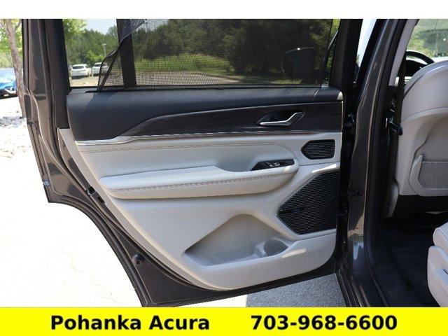 Photo of 2021 Baltic Gray Metallic Clearcoat Jeep Grand Cherokee L