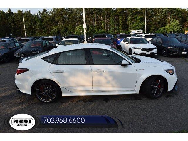 Photo of 2025 Platinum White Pearl Acura Integra