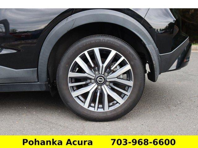 Photo of 2021 Super Black Nissan Kicks
