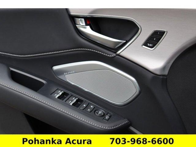 Photo of 2025 Liquid Carbon Metallic Acura RDX