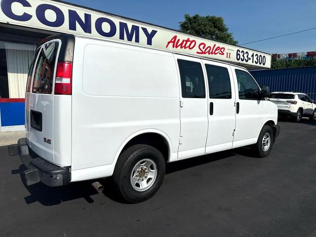 Photo of 2018 White GMC Savana 2500